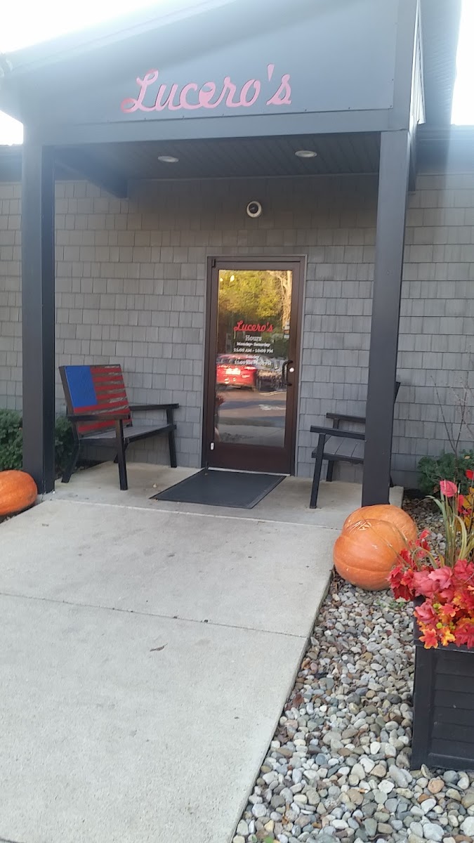 Lucero's Mexican Bar & Grill